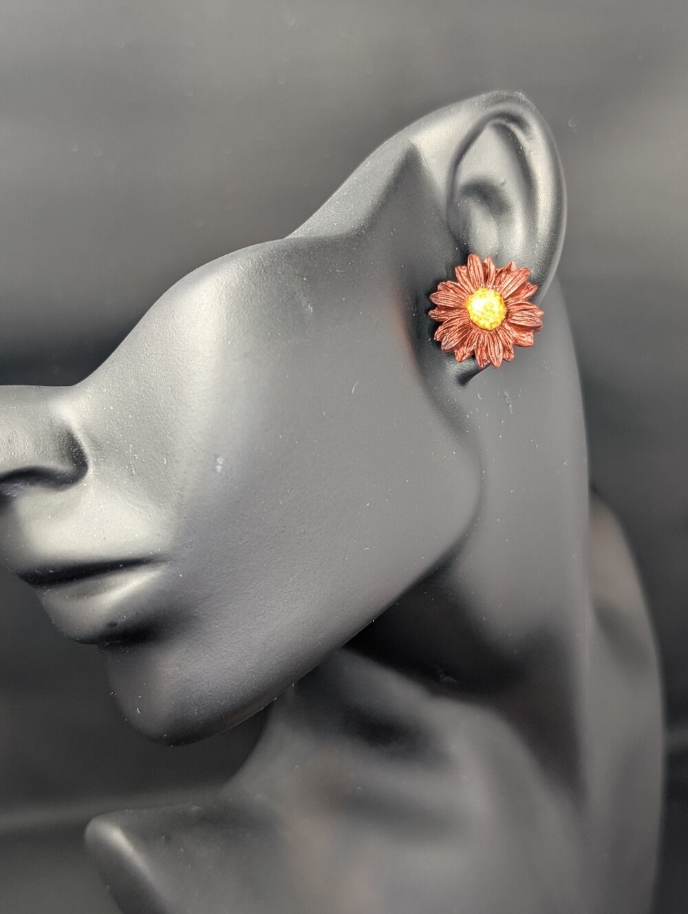 Brown Daisy Studs